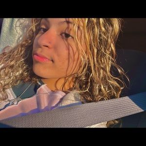 Meet your Posher, Lexi